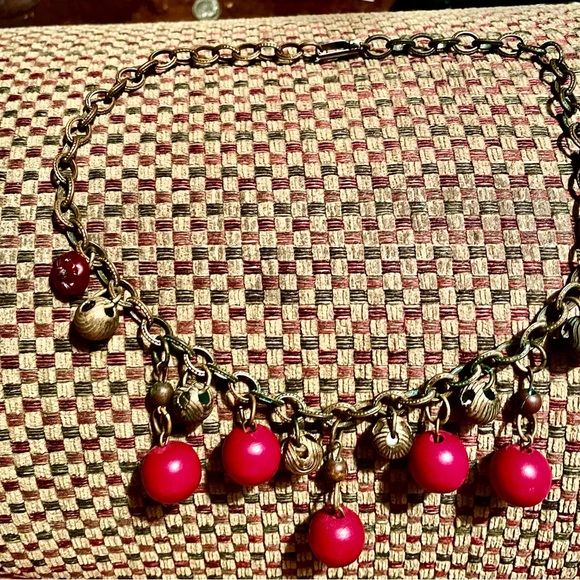 Vintage brass/bronze/copper bead, wood, necklace. Beautiful. - Picture 2 of 9